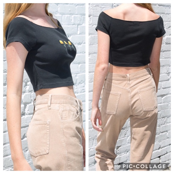 Brandy Melville Poppy Crop Top - Picture 7 of 7